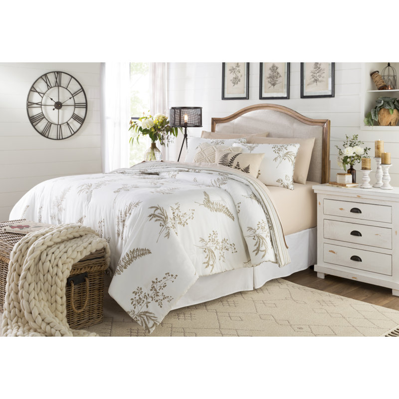 Laurel Foundry Modern Farmhouse Eisenhauer Metal Wall Clock & Reviews